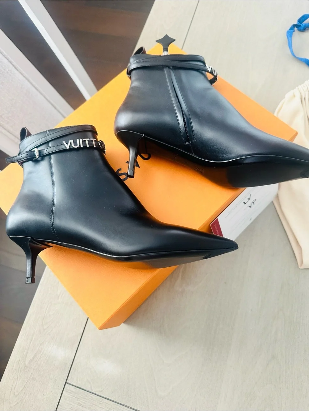 Louis Vuitton Black Leather Pointed-Kitten Heel Ankle Booties with LV Strap New
